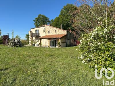 Maison de campagne - 250 m² - 9 pièces