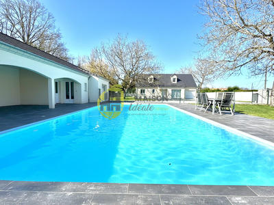 Maison - 155 m² - 5 pièces