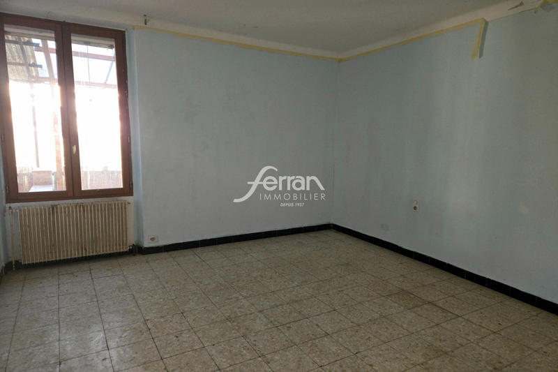 Maison de village - 100 m² - 6 pièces