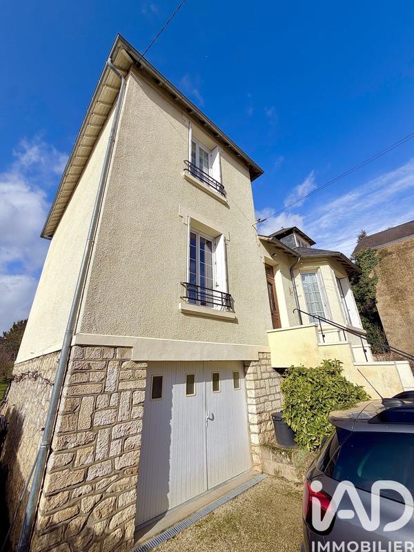 Maison de ville - 118 m² - 5 pièces