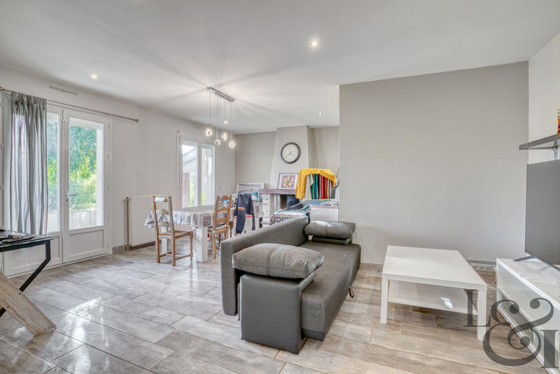 Maison - 110 m² - 4 pièces