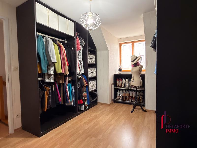 Maison traditionnelle - 110 m² - 6 pièces