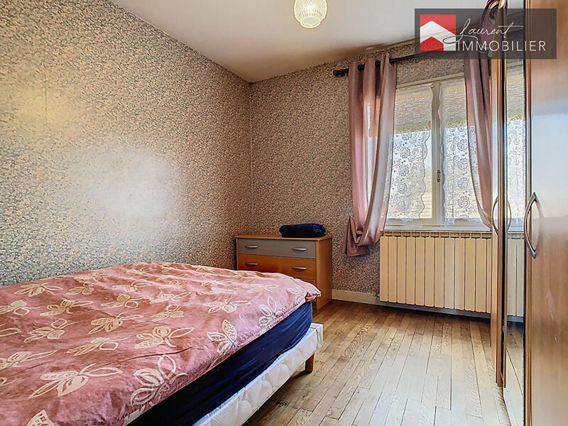 Maison - 93 m² - 4 pièces