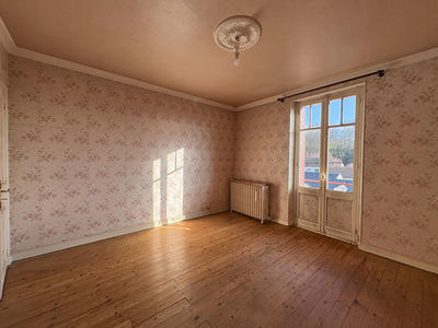 Maison - 143 m² - 6 pièces