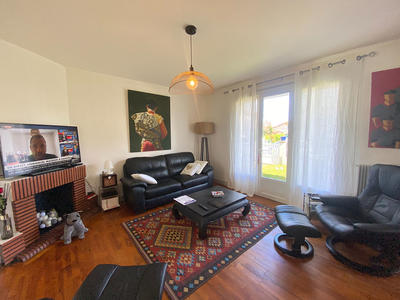 Maison - 96 m² - 5 pièces