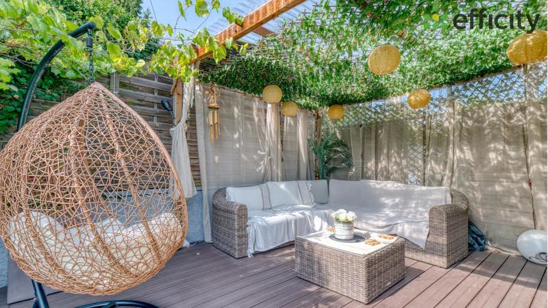 Pavillon - 264 m² - 8 pièces