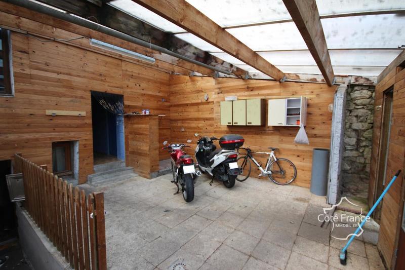 Maison - 134 m² - 7 pièces