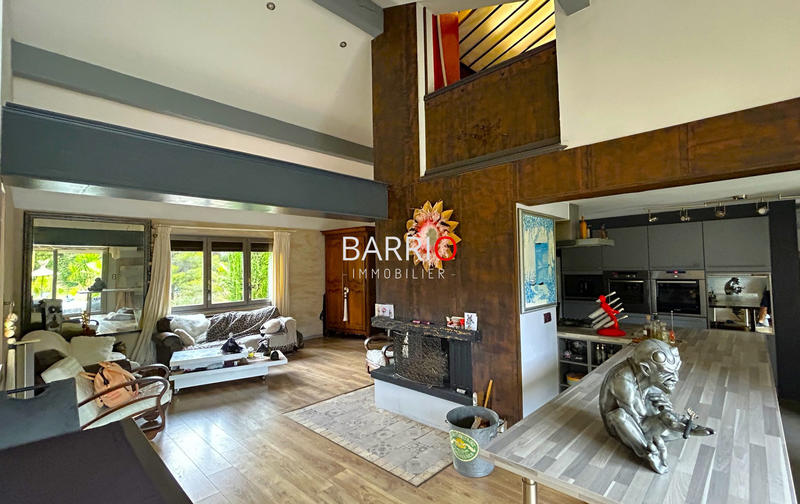 Maison - 165 m² - 7 pièces