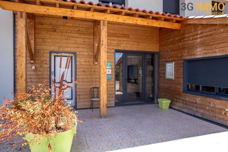 Château - 540 m² - 17 pièces