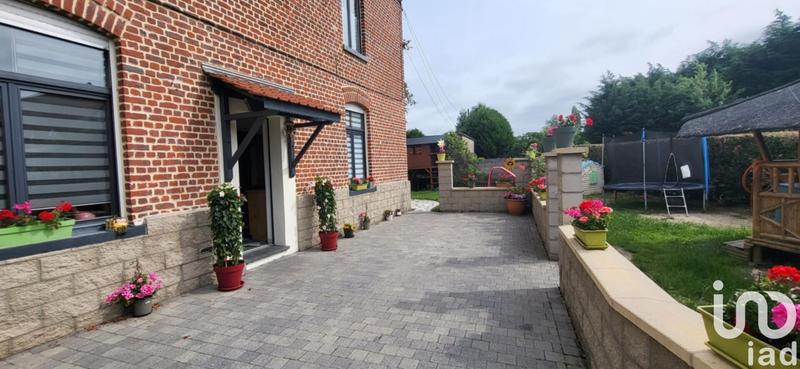 Maison - 185 m² - 8 pièces