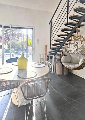 Maison - 160 m² - 6 pièces