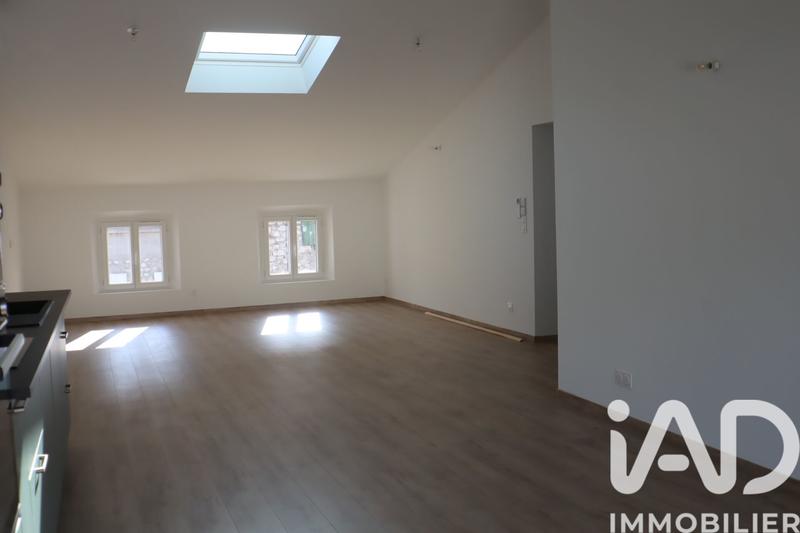 Appartement - 99 m² - 4 pièces