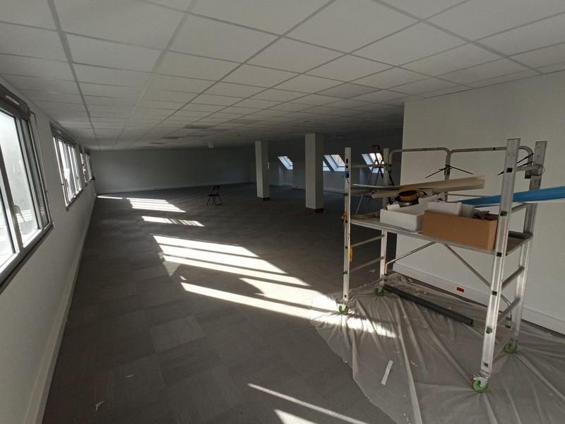 Bureau - 435 m²
