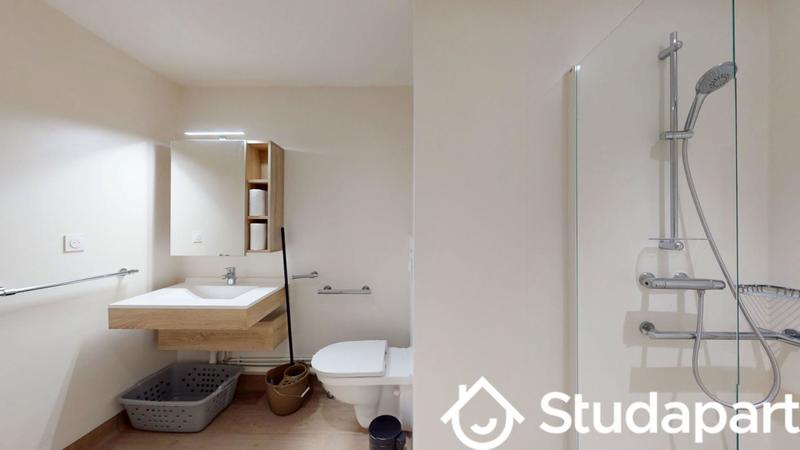 Chambre - 45 m² - 1 pièce