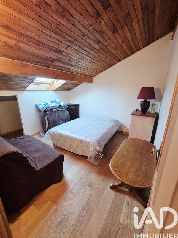 Maison - 179 m² - 5 pièces