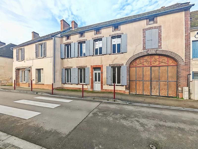 Maison de village - 135 m² - 7 pièces