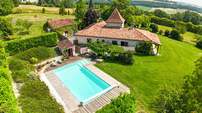 Maison - 160 m² - 6 pièces