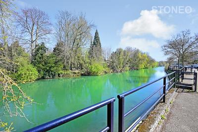 Maison ancienne - 580 m² - 2 pièces