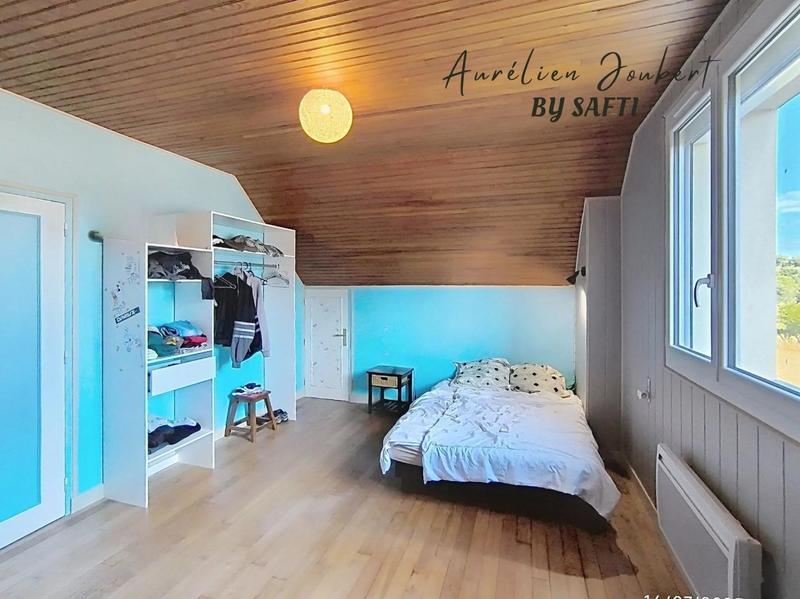 Maison - 151 m² - 6 pièces