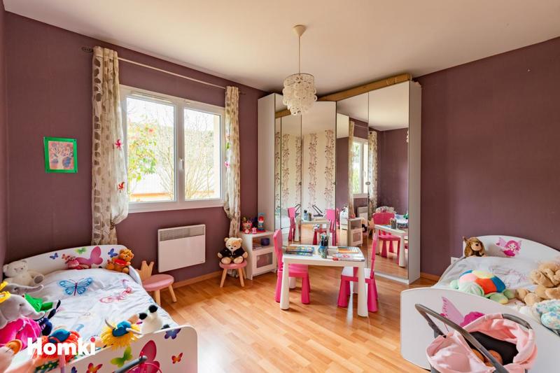 Maison - 170 m² - 5 pièces