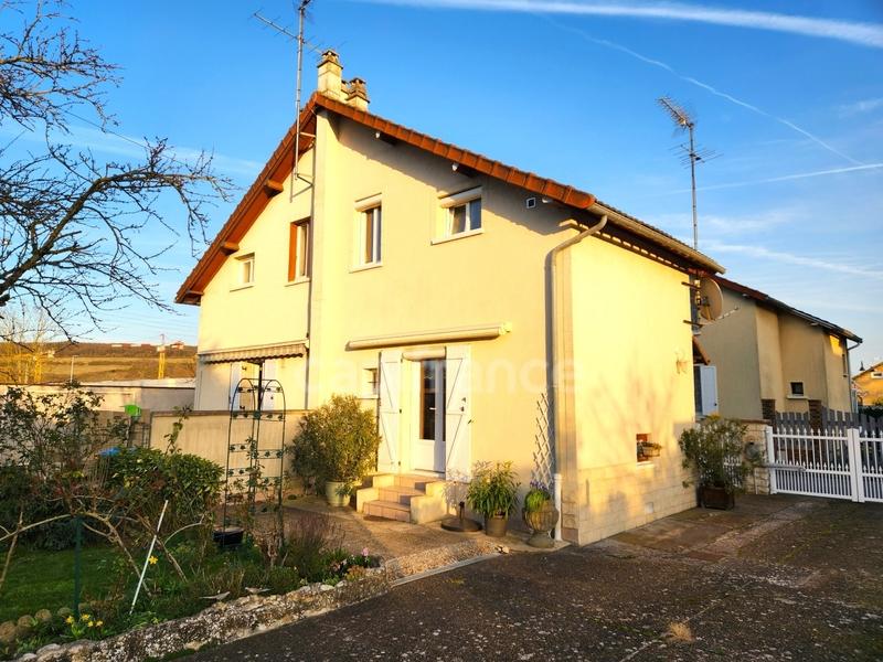 Maison - 57 m² - 3 pièces