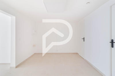 Local commercial - 45 m² - 2 pièces