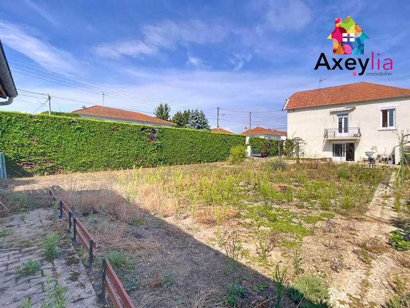 Maison - 137 m² - 6 pièces