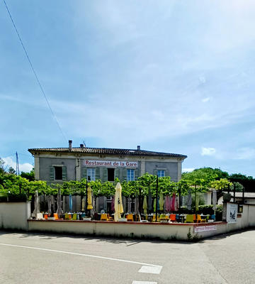 Maison - 472 m² - 7 pièces