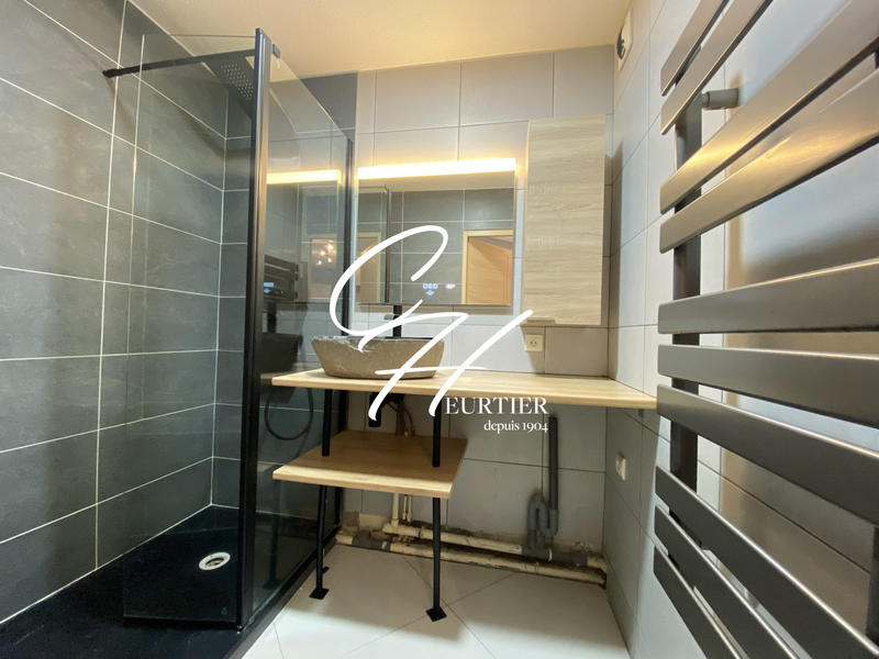 Appartement - 79 m² - 4 pièces