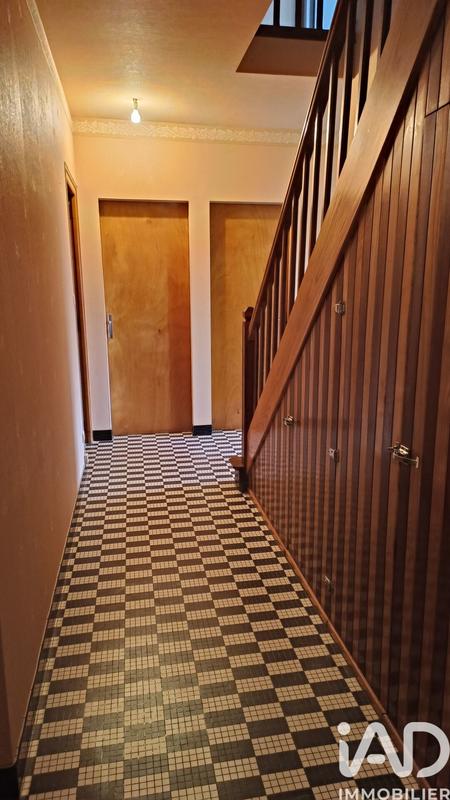 Maison - 94 m² - 5 pièces