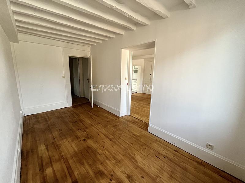 Appartement - 84 m² - 3 pièces