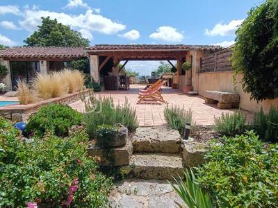 Maison de village - 278 m² - 12 pièces