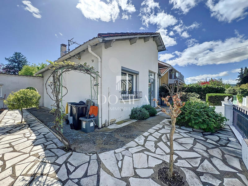 Maison - 80 m² - 3 pièces