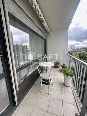 Appartement - 125 m² - 5 pièces