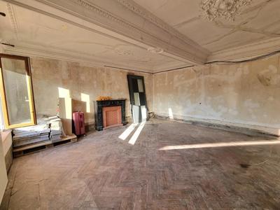 Maison - 296 m² - 13 pièces