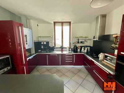 Appartement - 92 m² - 3 pièces