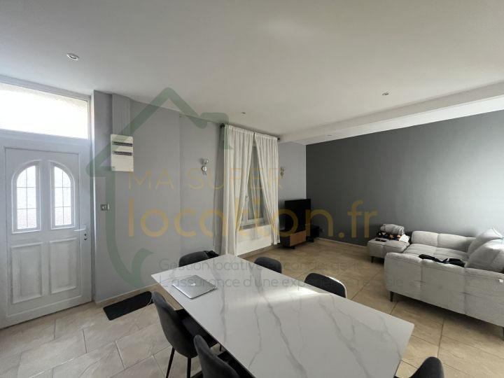 Maison - 112 m² - 3 pièces