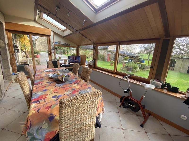 Maison - 295 m² - 12 pièces