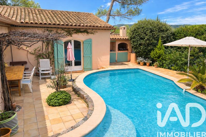 Maison - 193 m² - 5 pièces