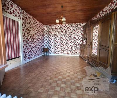 Maison traditionnelle - 125 m² - 6 pièces