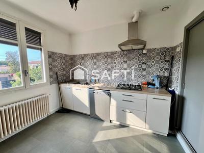 Maison - 165 m² - 6 pièces