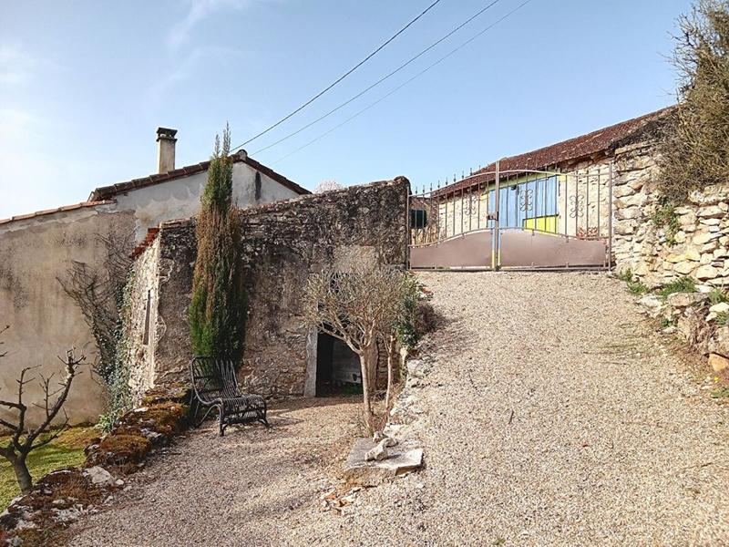 Maison - 136 m² - 5 pièces