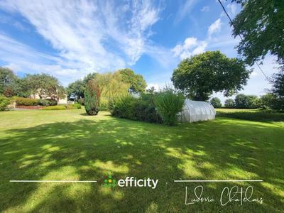 Maison - 210 m² - 9 pièces