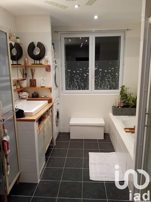 Maison - 103 m² - 5 pièces