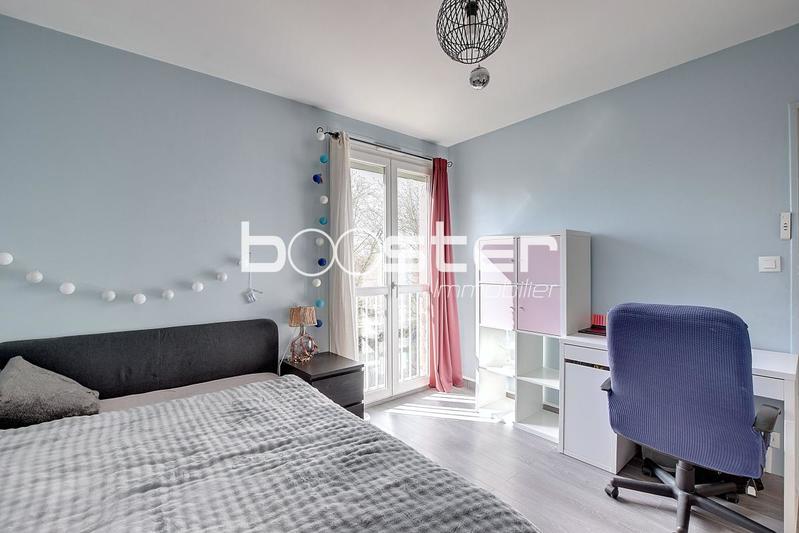 Appartement ancien - 77 m² - 4 pièces