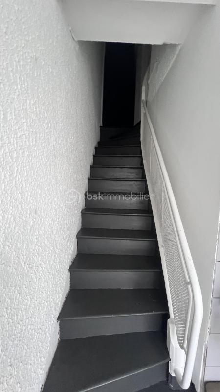 Immeuble - 179 m² - 5 pièces