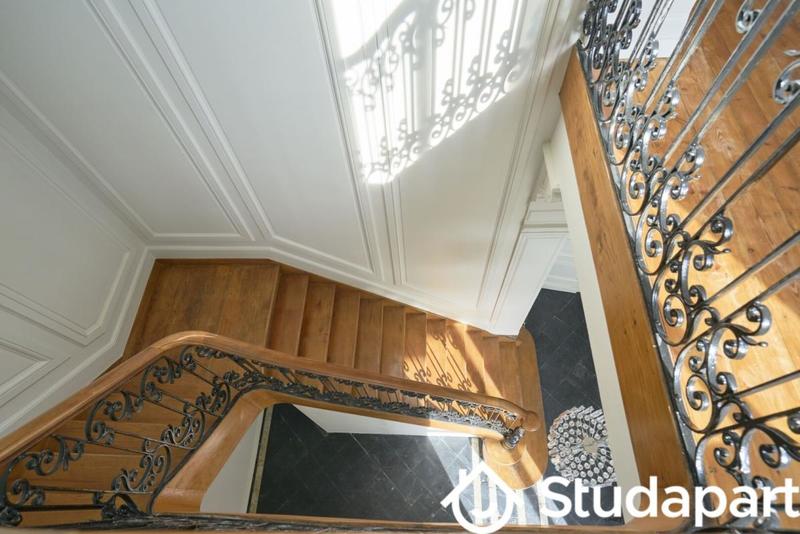 Chambre - 13 m² - 1 pièce