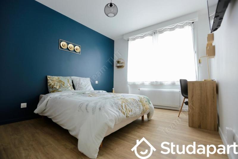 Chambre - 12 m² - 1 pièce