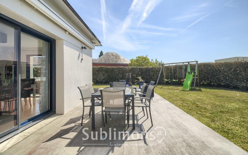 Maison contemporaine - 121 m² - 6 pièces