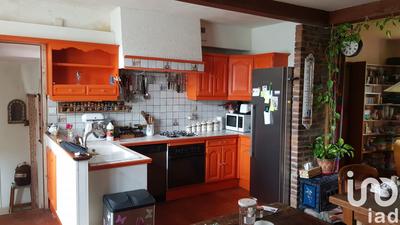 Maison - 247 m² - 13 pièces